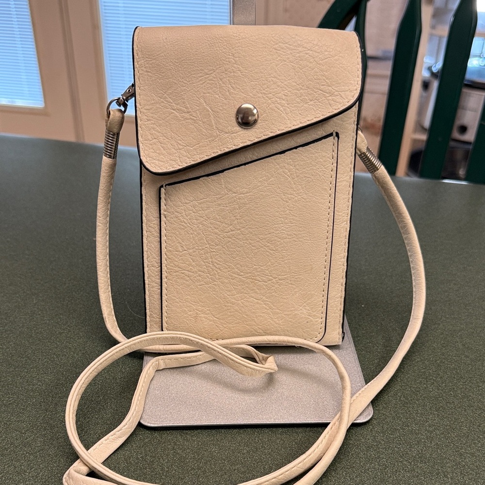 Elegant Cream Crossbody Bag